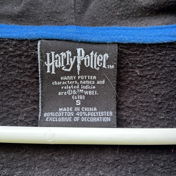 Harry Potter Ravenclaw Varsity Hoodie Hot Topic Exclusive- Unisex Size S - Picture 5 of 10